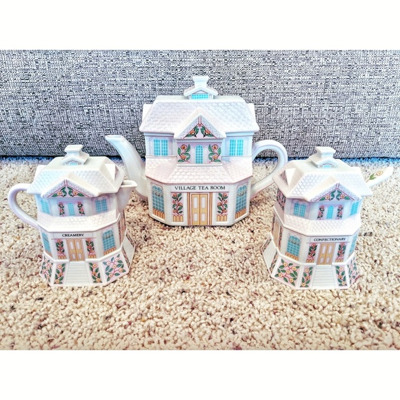 Lenox Other - Lenox Village Prcln Teapot, Sugar & Creamer Set